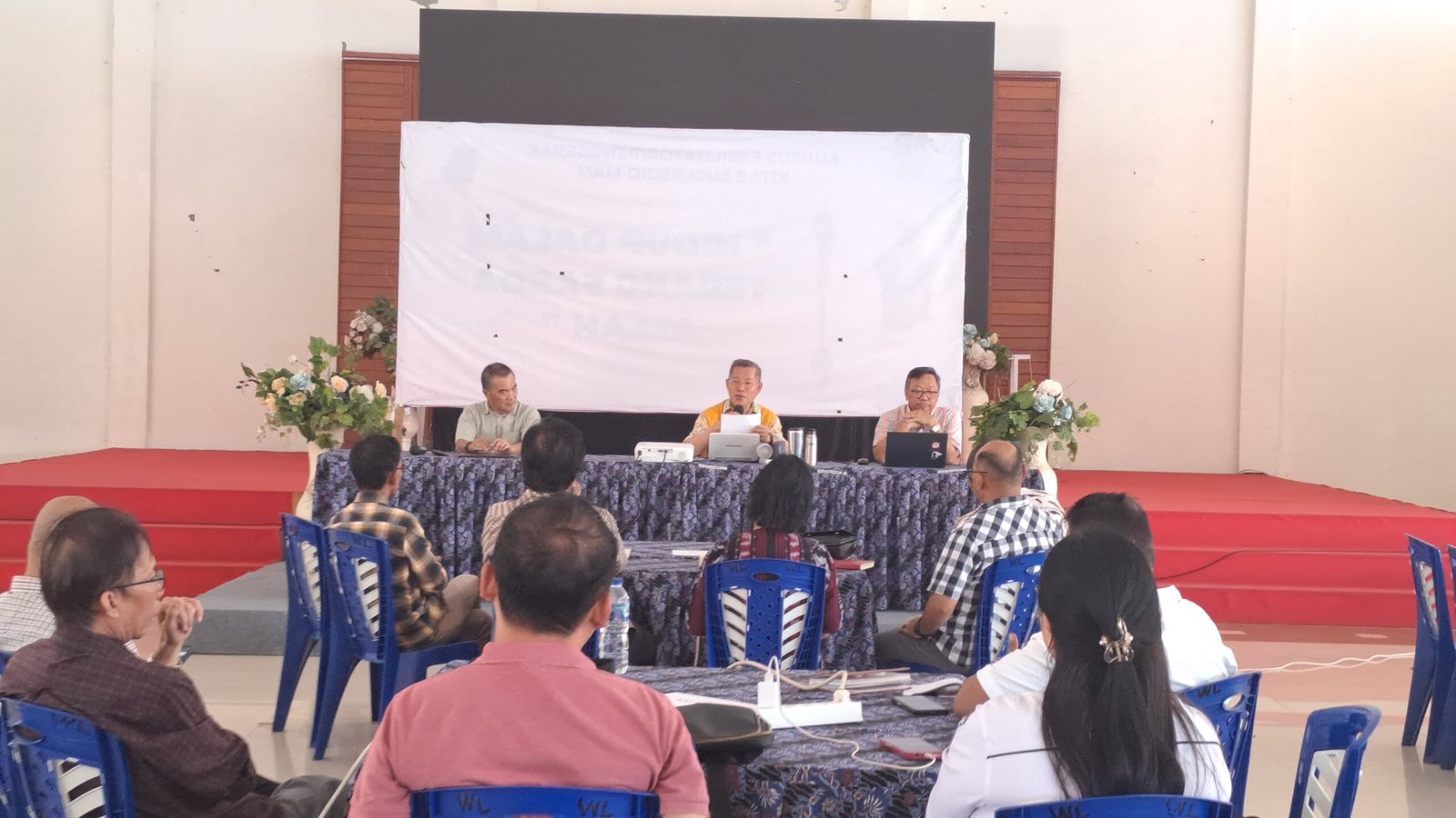 Uskup mengadakan Lokakarya Pendidikan Keuskupan Manado di Wisma Lorenzo-Lotta, 15 Juli-17 Juli 2026